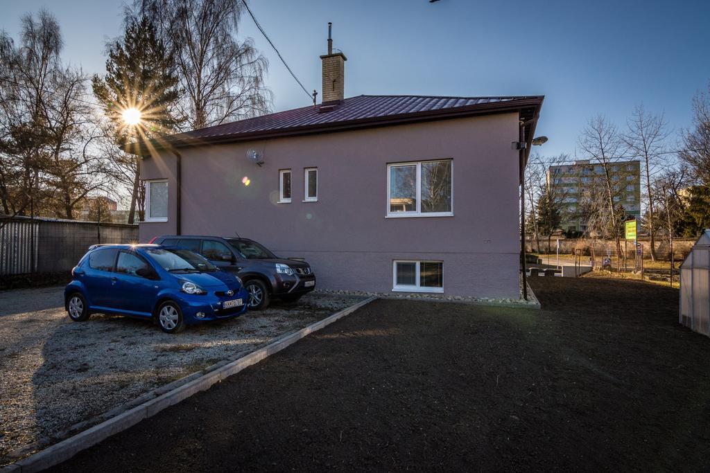Ubytovna Pali Kežmarok Esterno foto