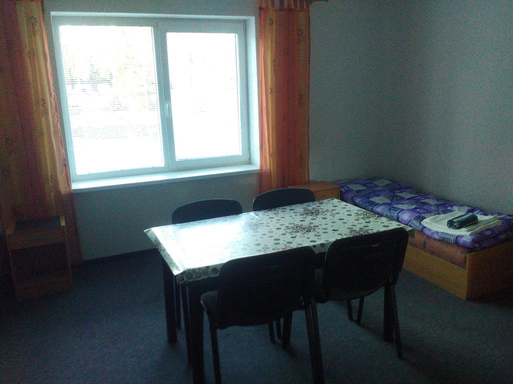 Ubytovna Pali Kežmarok Esterno foto